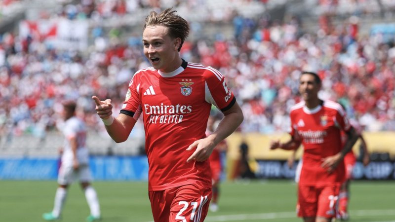 Sieg über Bayern: Benfica holt Gruppensieg