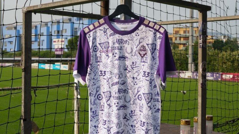 Kultig! Das ist Austria Salzburgs Auswärtstrikot 2025/26