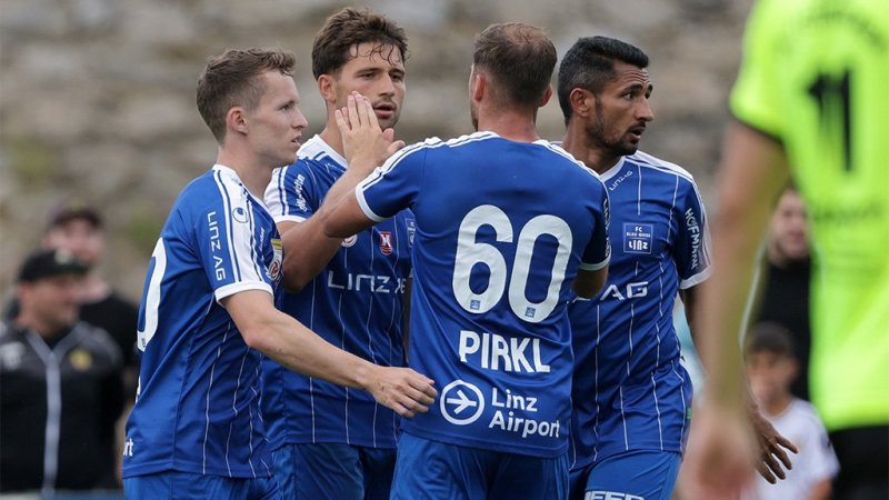 Blau-Weiß Linz siegt im ersten Test souverän