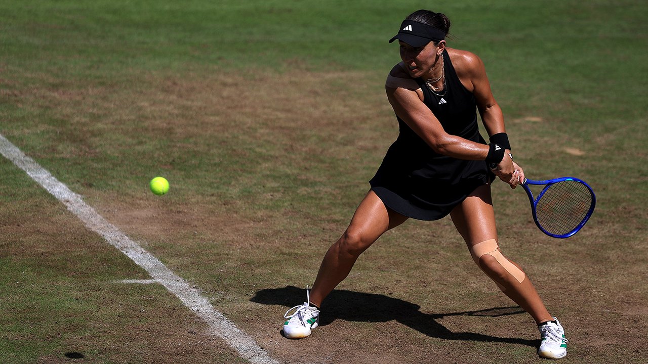 Iga Swiatek ist weiterhin ohne Rasen-Titel