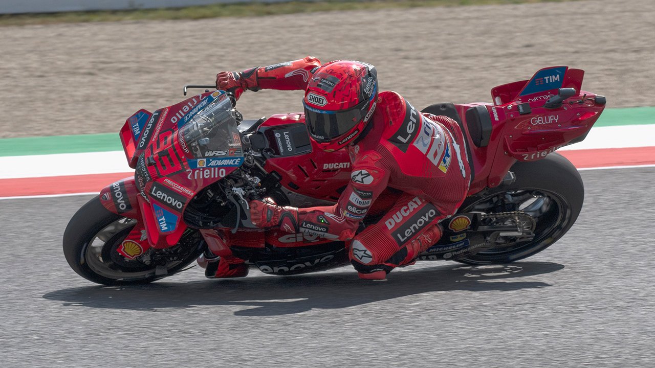 Marc Marquez gewinnt auch das Rennen in Assen