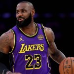Option gezogen! LeBron James hängt noch ein Jahr dran