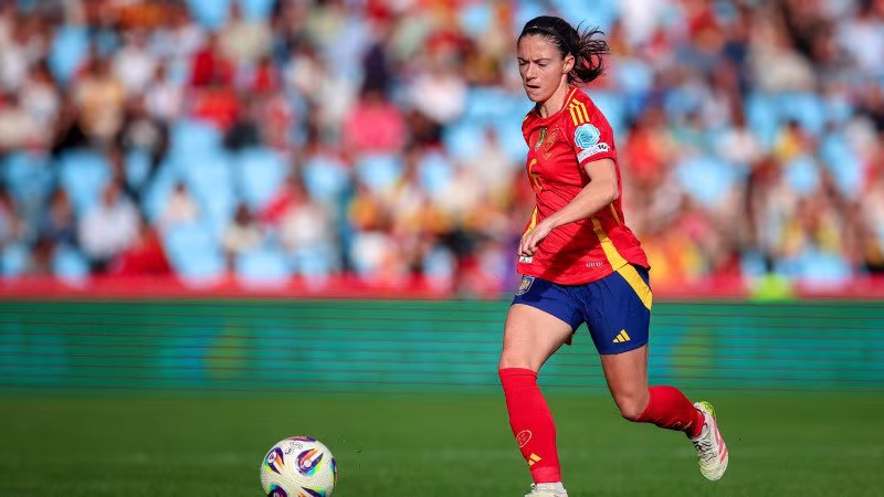 Wadenbeinbruch: Weltfußballerin Bonmati fällt lange aus