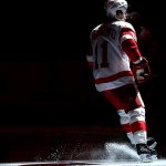 Wild verstärken sich mit namhaftem Flügel von den Red Wings