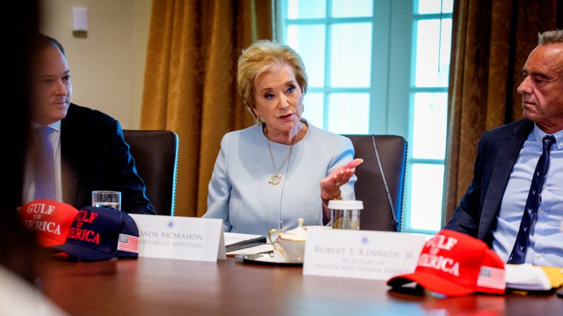 US-Uni schließt Transgender-Athleten aus Frauenteams aus