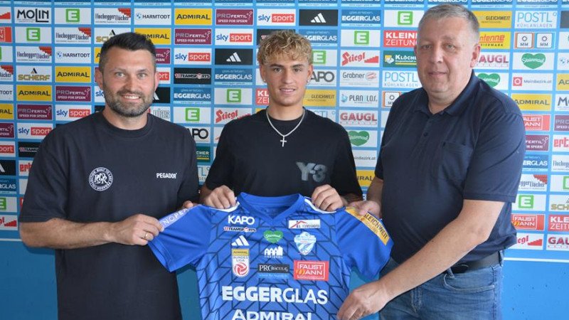 Vom FC Bayern: Hartberg leiht Defensivtalent aus