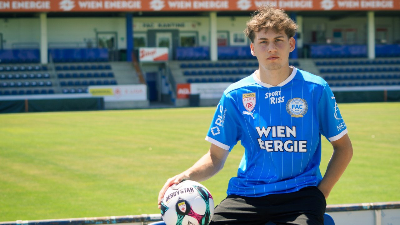 Fix! FAC gibt Neuzugang im Mittelfeld bekannt