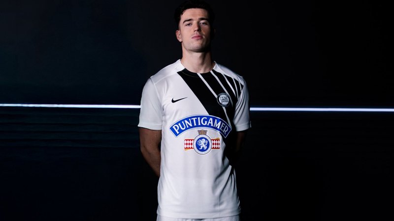 Das neue Heimtrikot des SK Sturm Graz