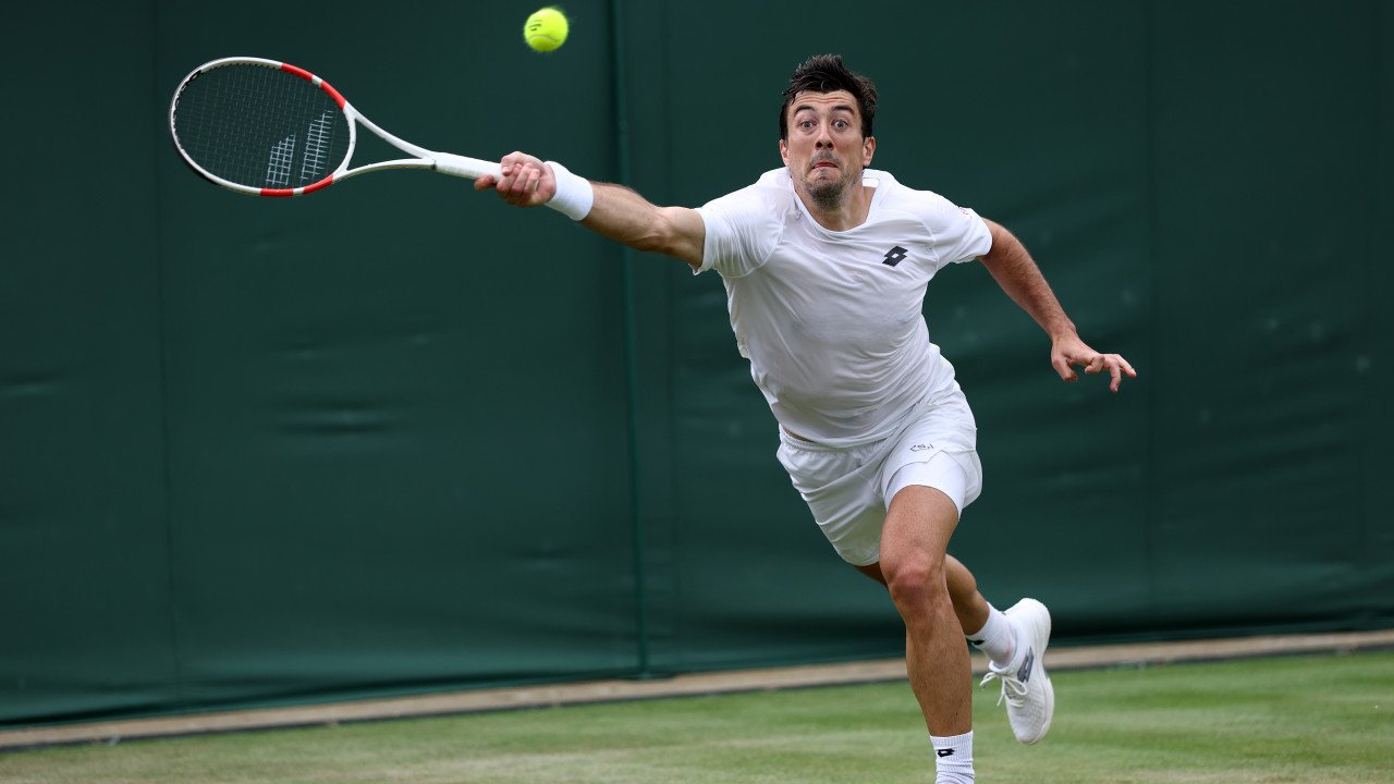 <a href='/de/daten/news/tennis/wimbledon/' class='tag'>Wimbledon</a>-Aus: Ofner verliert gegen ehemalige Nummer drei