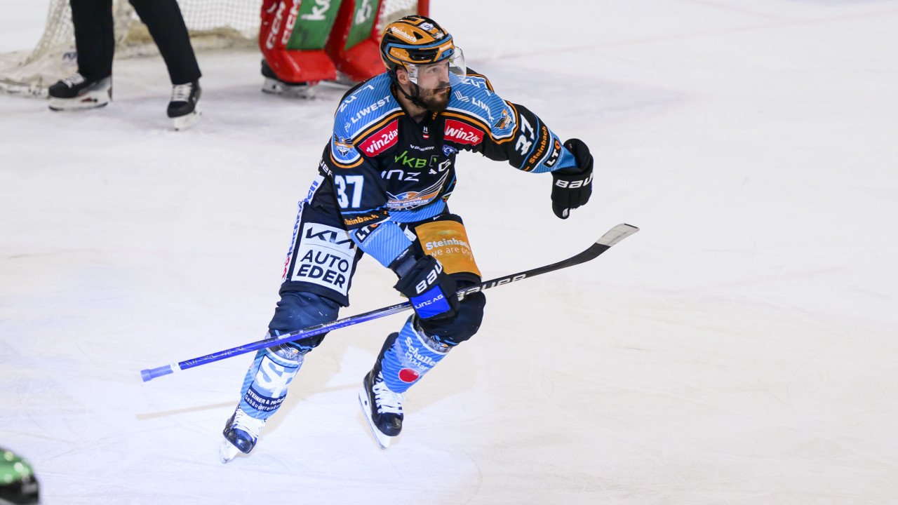 20. ICE-Saison! Routinier verlängert bei Black Wings