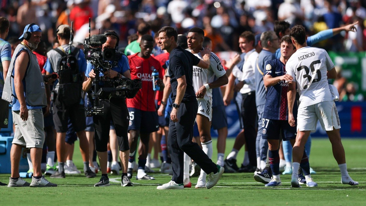 "Zeit für Neustart": Alonso ruft nach PSG-Klatsche Zäsur aus