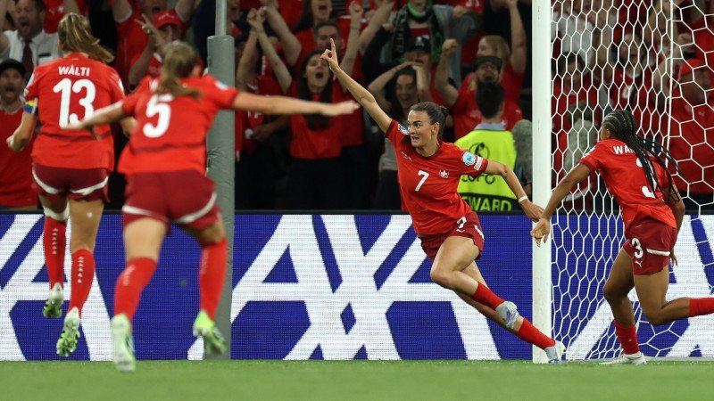 Last-Minute-Wahnsinn! Schweiz im Viertelfinale der Frauen-EM