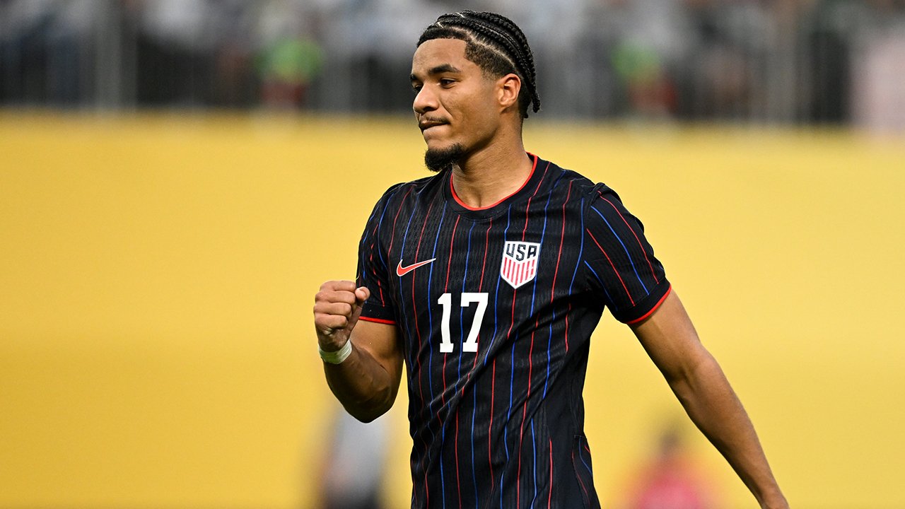 Leverkusen stellt Transferrekord für Wirtz-Nachfolger ein