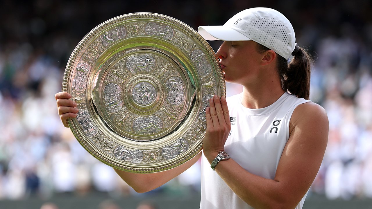 Gnadenlose Swiatek erstmals Wimbledon-Siegerin