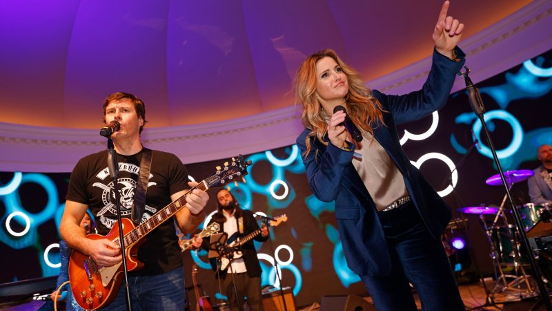 Kitz-"Büchel" & Freunde feiern bei der "Nacht der Legenden"