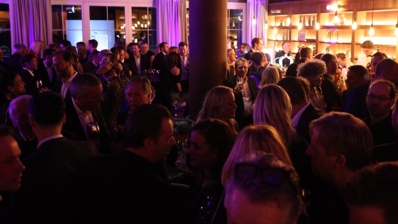 Kitz-"Büchel" & Freunde feiern bei der "Nacht der Legenden"