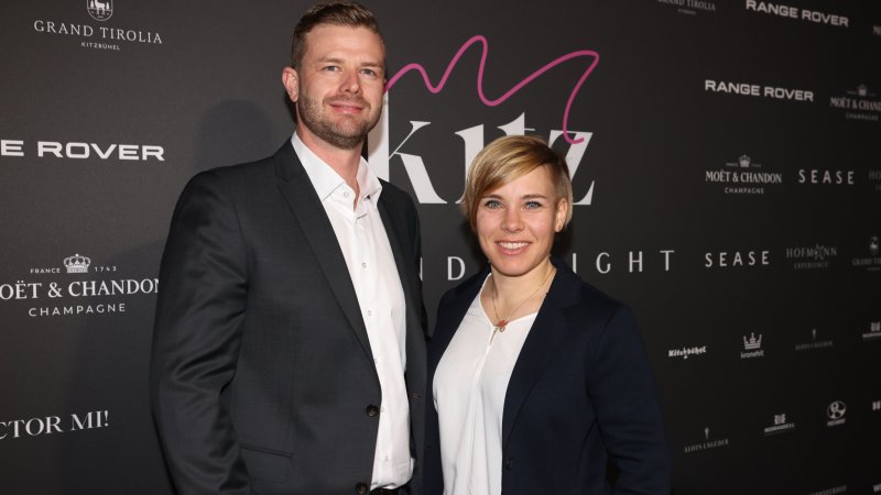 Kitz-"Büchel" & Freunde feiern bei der "Nacht der Legenden"