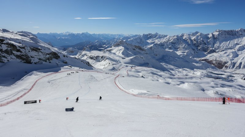 Premiere am Matterhorn! Traum-Bilder vom 1. Training