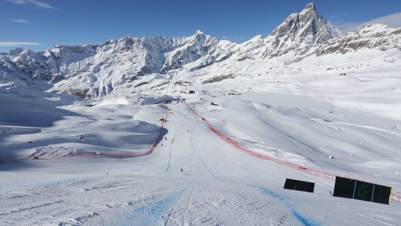 Premiere am Matterhorn! Traum-Bilder vom 1. Training