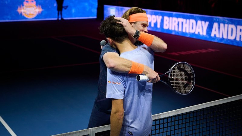 Red Bull Bassline: Bilder vom Kickoff der Erste Bank Open