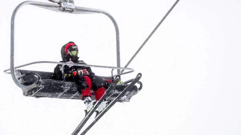 Lara ist weiter Gut für Siege! Schweizer Ski-Queen in Action