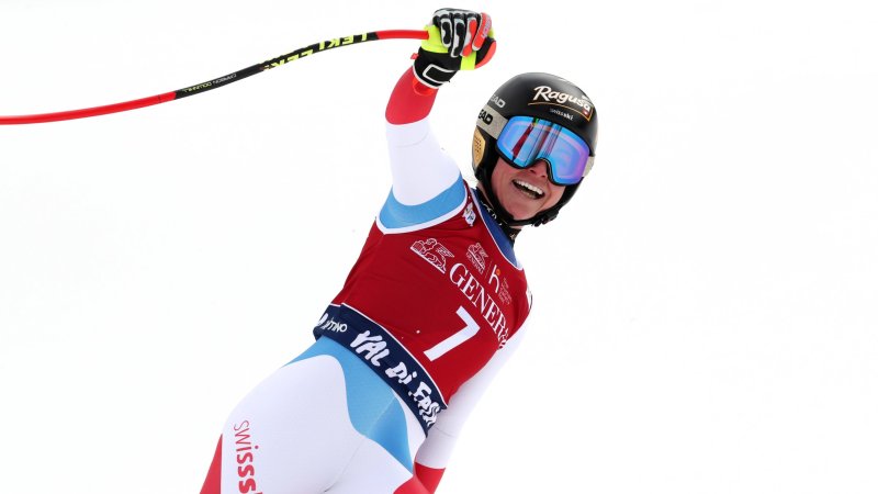 Lara ist weiter Gut für Siege! Schweizer Ski-Queen in Action