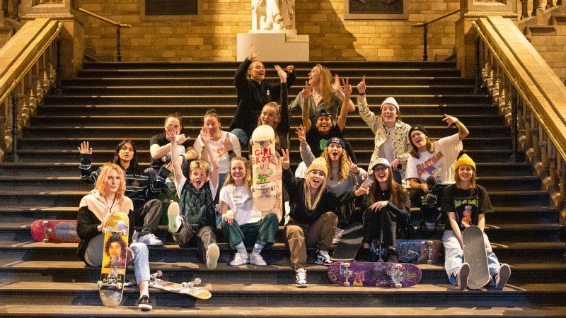 Naturgeschichte meets Trendsport - Skate-Bilder im Museum