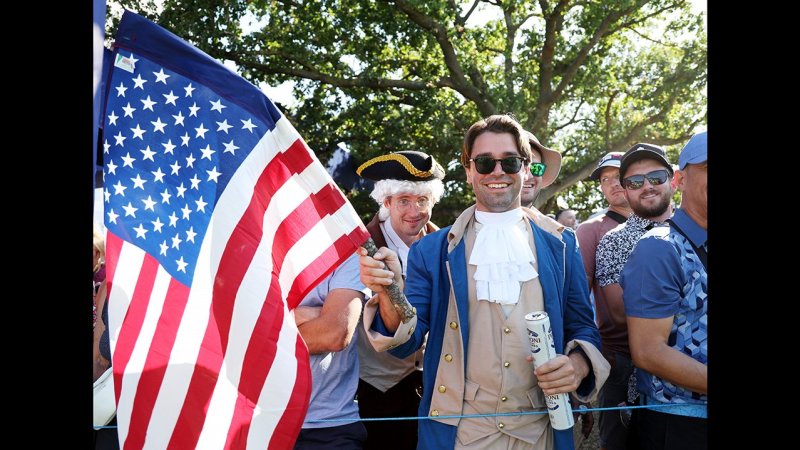 So bunt ist der Ryder Cup in Rom - die besten Fan-Pics
