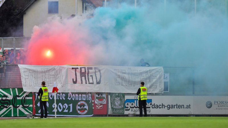 Tolle Pyro-Szenen aus Österreich
