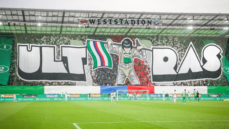 Rapid-Ultras feiern ihren 35. Geburtstag