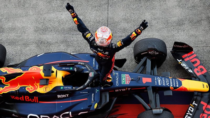 Red Bull in Feierlaune! Die Bilder der WM-Party in Japan