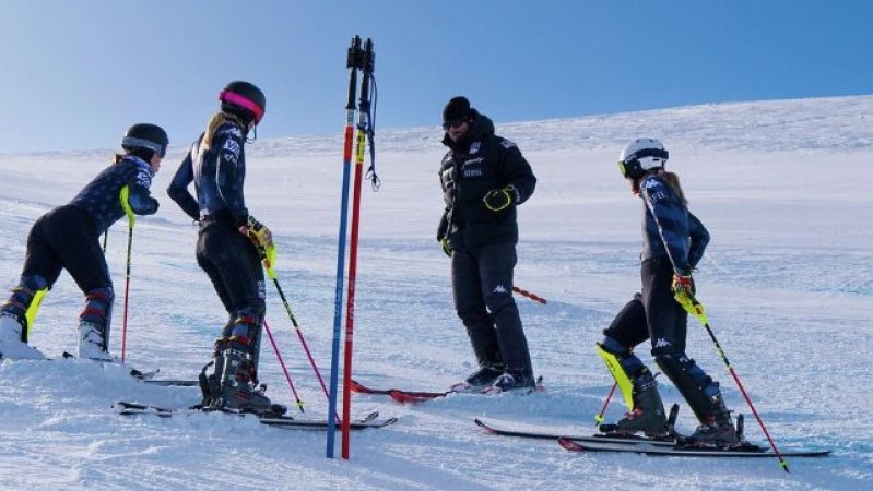 Zurück auf Schnee! Pics vom Ski-Training der Weltcup-Asse