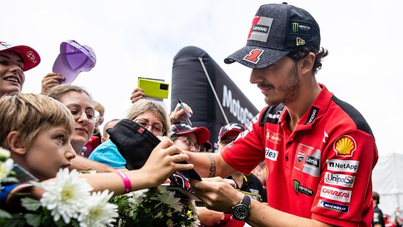 MotoGP-Party! Fans verwandeln Spielberg in ein Tollhaus