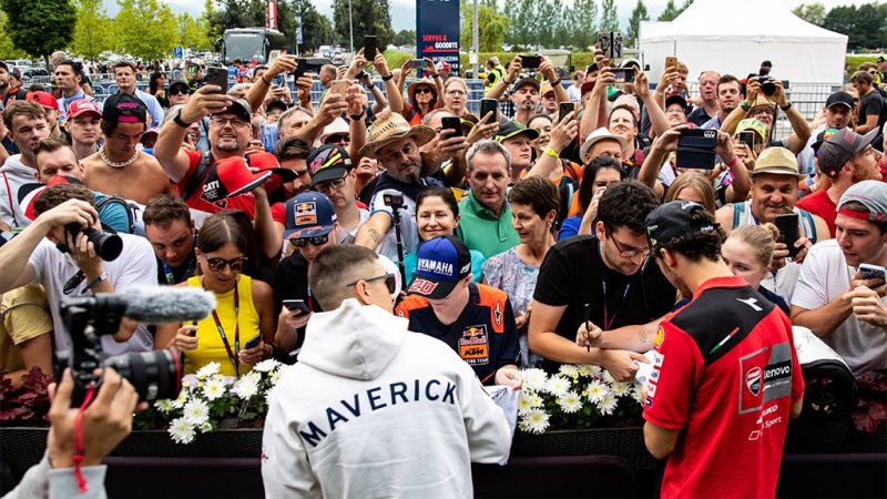 MotoGP-Party! Fans verwandeln Spielberg in ein Tollhaus