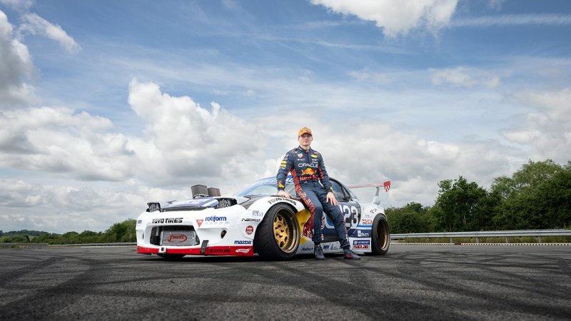 Gib Gummi! Max Verstappen als Drift-König