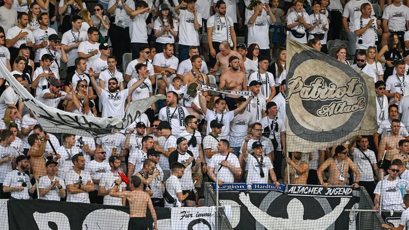 Preisvergleich: So viel kosten die Bundesliga-Abos 2023/24