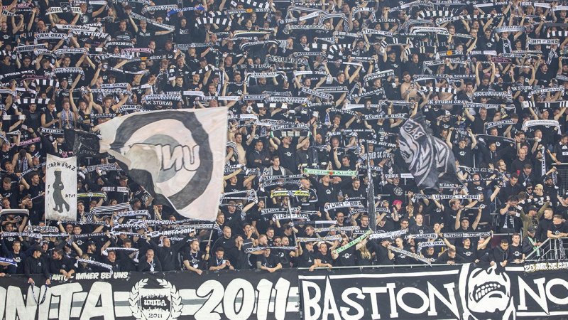 Preisvergleich: So viel kosten die Bundesliga-Abos 2023/24