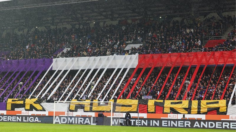 Preisvergleich: So viel kosten die Bundesliga-Abos 2023/24