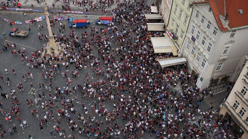 Ekstase! So jubelt West Ham über den Conference-League-Titel