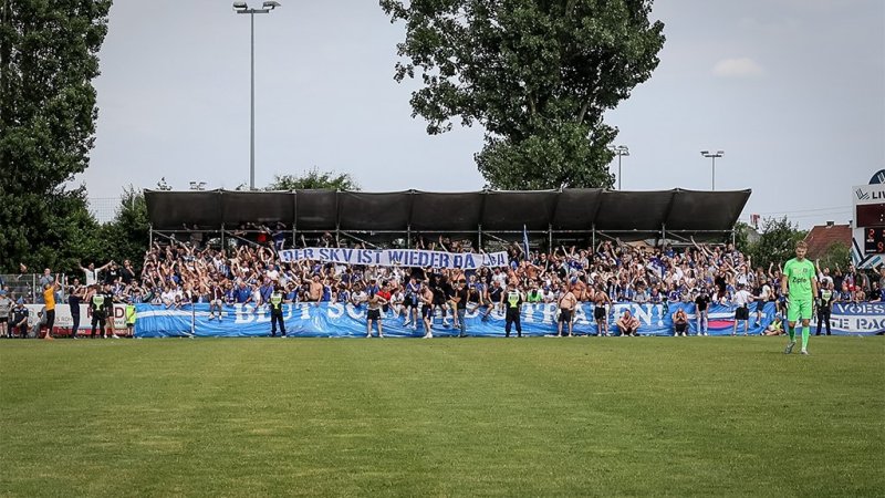 Meister! So feiert Blau-Weiß Linz den Bundesliga-Aufstieg