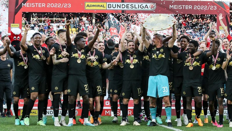 Bilder! So zelebriert Salzburg die Meisterteller-Übergabe