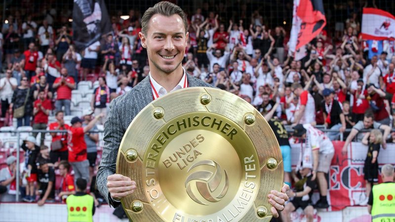 Bilder! So zelebriert Salzburg die Meisterteller-Übergabe