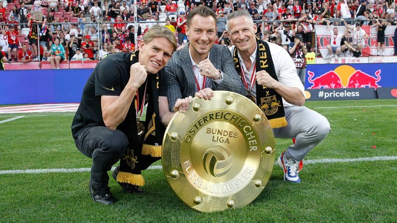 Bilder! So zelebriert Salzburg die Meisterteller-Übergabe