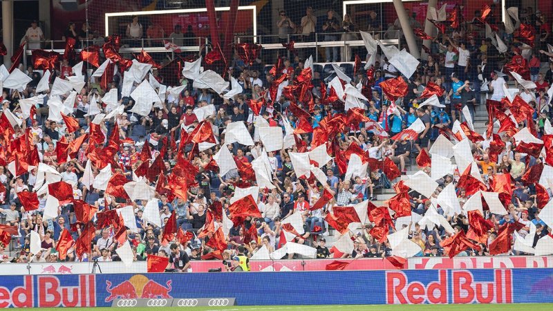 Bilder! So zelebriert Salzburg die Meisterteller-Übergabe