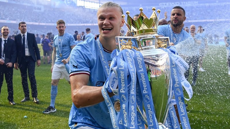 So lässt es Manchester City bei der Meisterfeier krachen