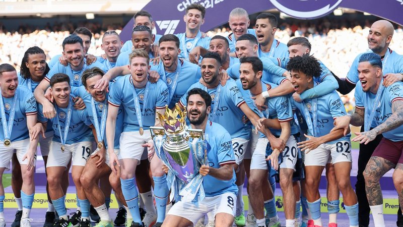 So lässt es Manchester City bei der Meisterfeier krachen