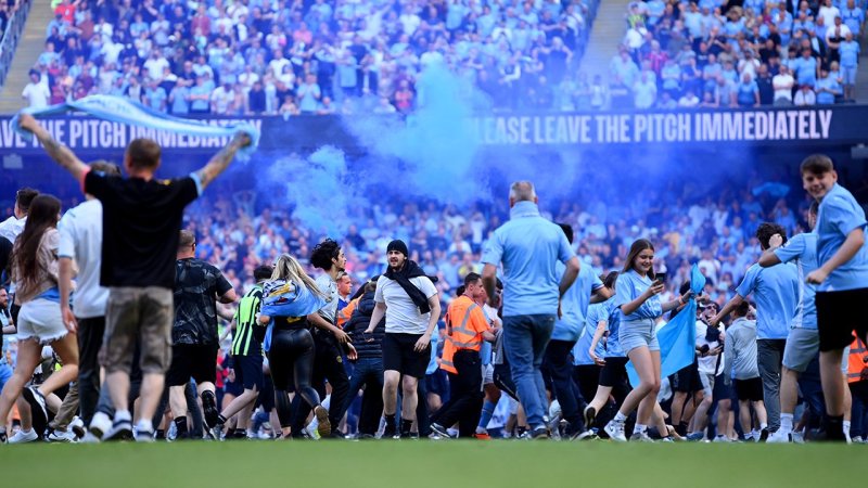 So lässt es Manchester City bei der Meisterfeier krachen