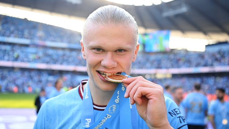 So lässt es Manchester City bei der Meisterfeier krachen