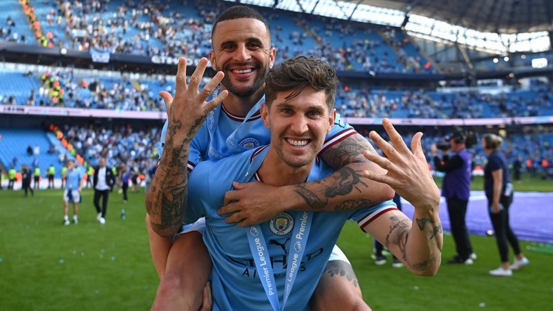 So lässt es Manchester City bei der Meisterfeier krachen