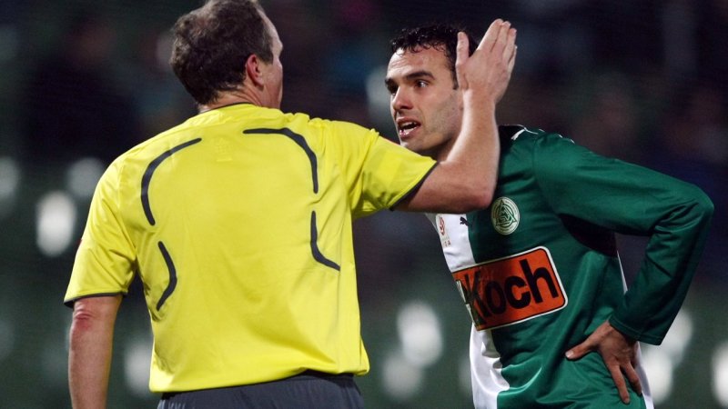 Diese Bundesliga-Kicker sahen die meisten Gelben Karten